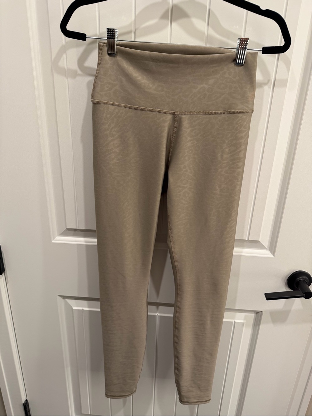 Alo Yoga Taupe Leopard Print High-Waist Leggings Size M